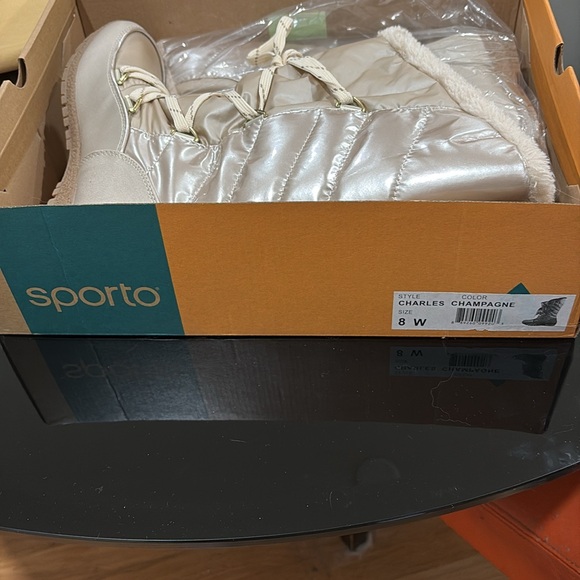 Sporto 3/4 Waterproof Boots Never Worn 8 Wide - Picture 5 of 6